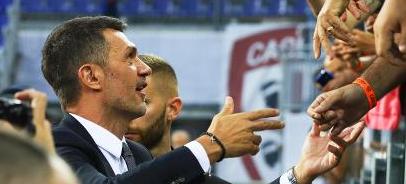 夹击亚历山 夹击亚历山